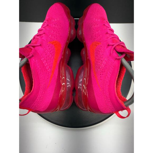 Nike Air Vapormax 2023 Flyknit Fierce Pink Womens Sz 9 Running Shoes DV6840-600 - Picture 7 of 11
